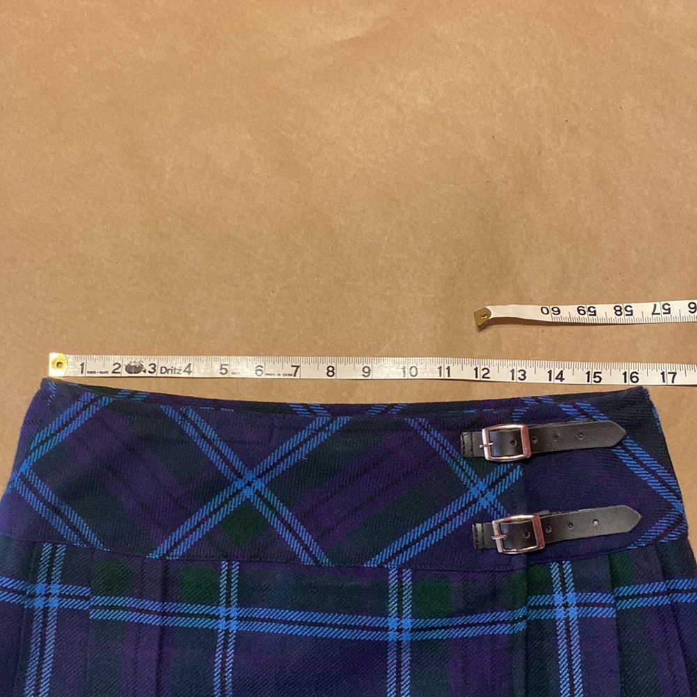 Modern Mid Length Kilt. - Picture 6 of 10